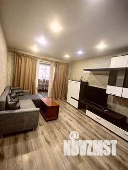 2-к квартира, посуточно, 48м2, 4/5 этаж