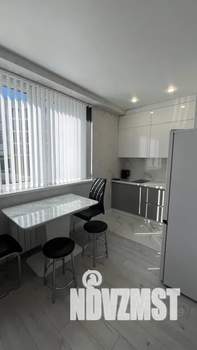 1-к квартира, посуточно, 30м2, 2/8 этаж