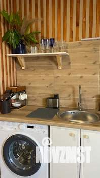 Студия квартира, посуточно, 35м2, 3/3 этаж