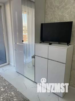 Студия квартира, посуточно, 24м2, 13/13 этаж