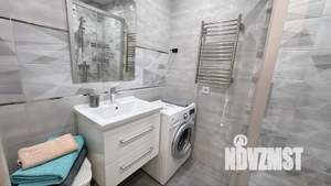 Студия квартира, посуточно, 35м2, 5/22 этаж