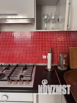 Студия квартира, посуточно, 36м2, 4/5 этаж