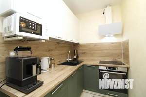 Студия квартира, посуточно, 35м2, 8/12 этаж