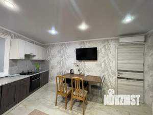 2-к квартира, посуточно, 50м2, 1/1 этаж