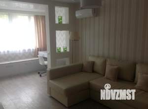 1-к квартира, посуточно, 54м2, 1/1 этаж