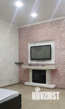 Студия квартира, посуточно, 41м2, 1/5 этаж