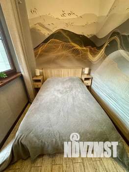 Студия квартира, посуточно, 31м2, 1/5 этаж