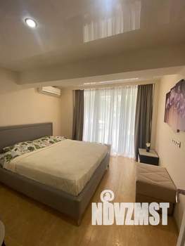 2-к квартира, посуточно, 38м2, 1/2 этаж