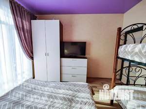 3-к квартира, посуточно, 55м2, 1/1 этаж