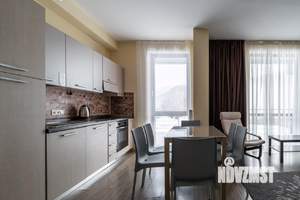 3-к квартира, посуточно, 82м2, 1/1 этаж