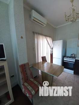 Студия квартира, посуточно, 32м2, 3/4 этаж
