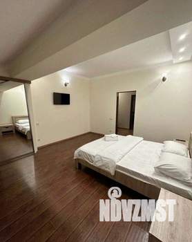 3-к квартира, посуточно, 90м2, 1/1 этаж