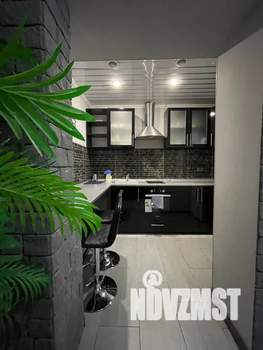 Студия квартира, посуточно, 45м2, 1/21 этаж