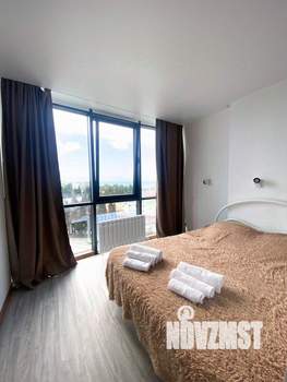 Студия квартира, посуточно, 35м2, 6/22 этаж