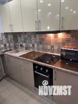 1-к квартира, посуточно, 48м2, 1/2 этаж