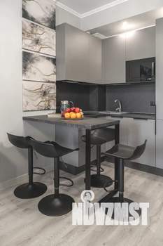 Студия квартира, посуточно, 34м2, 16/19 этаж