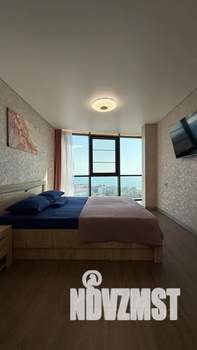 Студия квартира, посуточно, 35м2, 20/22 этаж