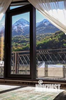 1-к квартира, посуточно, 52м2, 1/1 этаж