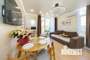 1-к квартира, посуточно, 42м2, 1/1 этаж