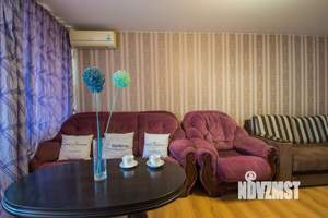 2-к квартира, посуточно, 45м2, 1/1 этаж
