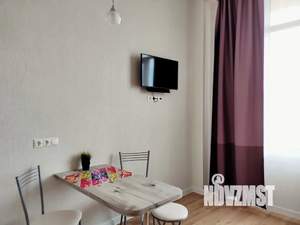 Студия квартира, посуточно, 27м2, 1/6 этаж