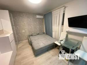 Студия квартира, посуточно, 22м2, 1/6 этаж