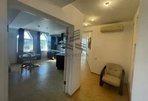 3-к квартира, на длительный срок, 110м2, 2/3 этаж