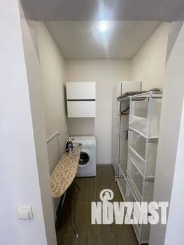 Студия квартира, посуточно, 30м2, 1/3 этаж