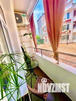 Студия квартира, посуточно, 29м2, 1/3 этаж