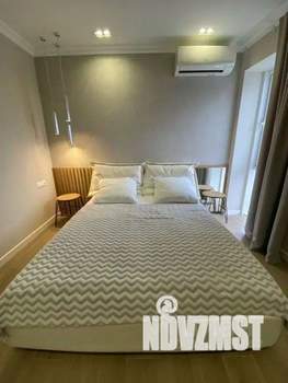 2-к квартира, посуточно, 50м2, 1/1 этаж