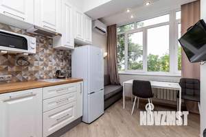 1-к квартира, посуточно, 27м2, 1/1 этаж