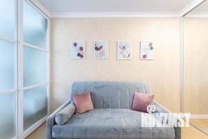 1-к квартира, посуточно, 37м2, 1/1 этаж