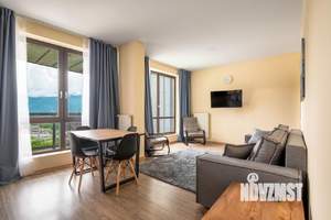 2-к квартира, посуточно, 82м2, 1/1 этаж