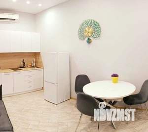 1-к квартира, посуточно, 44м2, 1/1 этаж