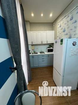 Студия квартира, посуточно, 25м2, 1/5 этаж