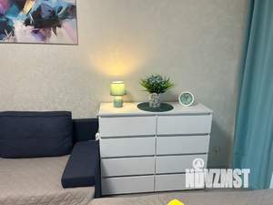 Студия квартира, посуточно, 28м2, 11/13 этаж