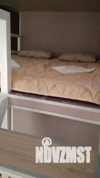 Студия квартира, посуточно, 40м2, 1/5 этаж