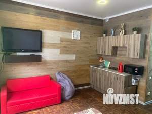 Студия квартира, посуточно, 25м2, 1/4 этаж