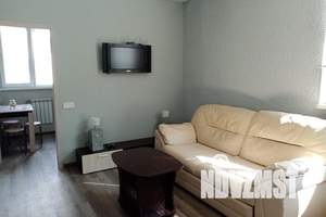 1-к квартира, посуточно, 50м2, 2/2 этаж