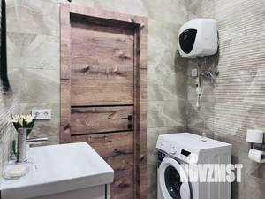 1-к квартира, посуточно, 42м2, 3/3 этаж