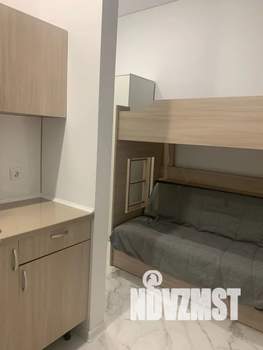 Студия квартира, посуточно, 15м2, 1/4 этаж