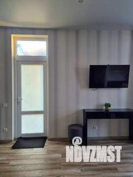 1-к квартира, посуточно, 30м2, 1/2 этаж