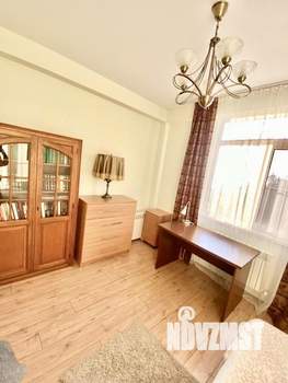 3-к квартира, на длительный срок, 100м2, 1/4 этаж