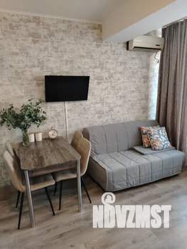 Студия квартира, посуточно, 30м2, 2/5 этаж