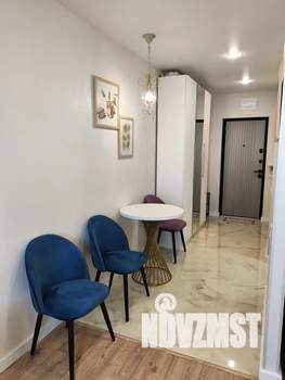 Студия квартира, посуточно, 28м2, 6/9 этаж