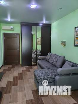 Студия квартира, посуточно, 35м2, 15/18 этаж