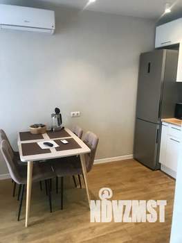 1-к квартира, посуточно, 40м2, 4/8 этаж