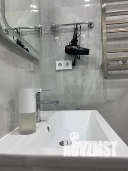 2-к квартира, посуточно, 37м2, 5/13 этаж