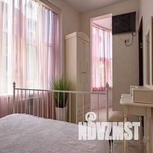 2-к квартира, посуточно, 55м2, 1/1 этаж