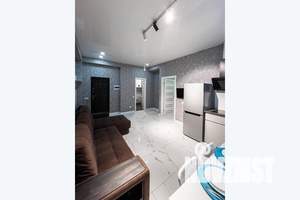 2-к квартира, посуточно, 40м2, 1/10 этаж